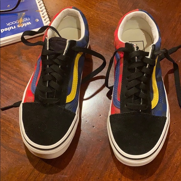 blue vans with checkers on the side